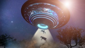 Noul raport al Congresului American discută despre OZN-uri. Fost oficial al Pentagonului: „Nu suntem singuri”