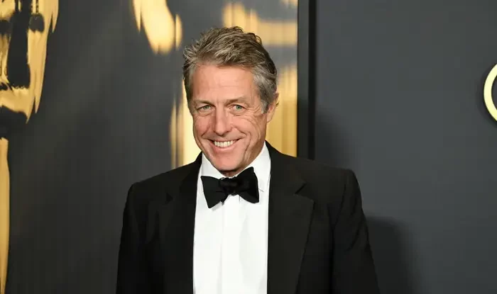 Hugh Grant spune că a avut cei 5 copii când era „mult prea bătrân”: „E nevoie de o perioadă lungă într-un sanatoriu”