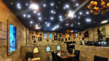 Ești fan Harry Potter? În inima Budapestei poți avea o experiență inedită la restaurantul tematic inspirat din seria de filme