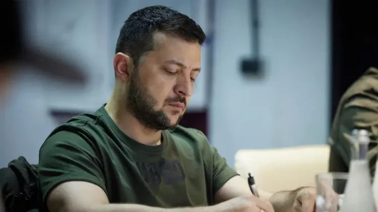 Zelenski vrea să încheie războiul cu Rusia prin mijloace diplomatice în 2025