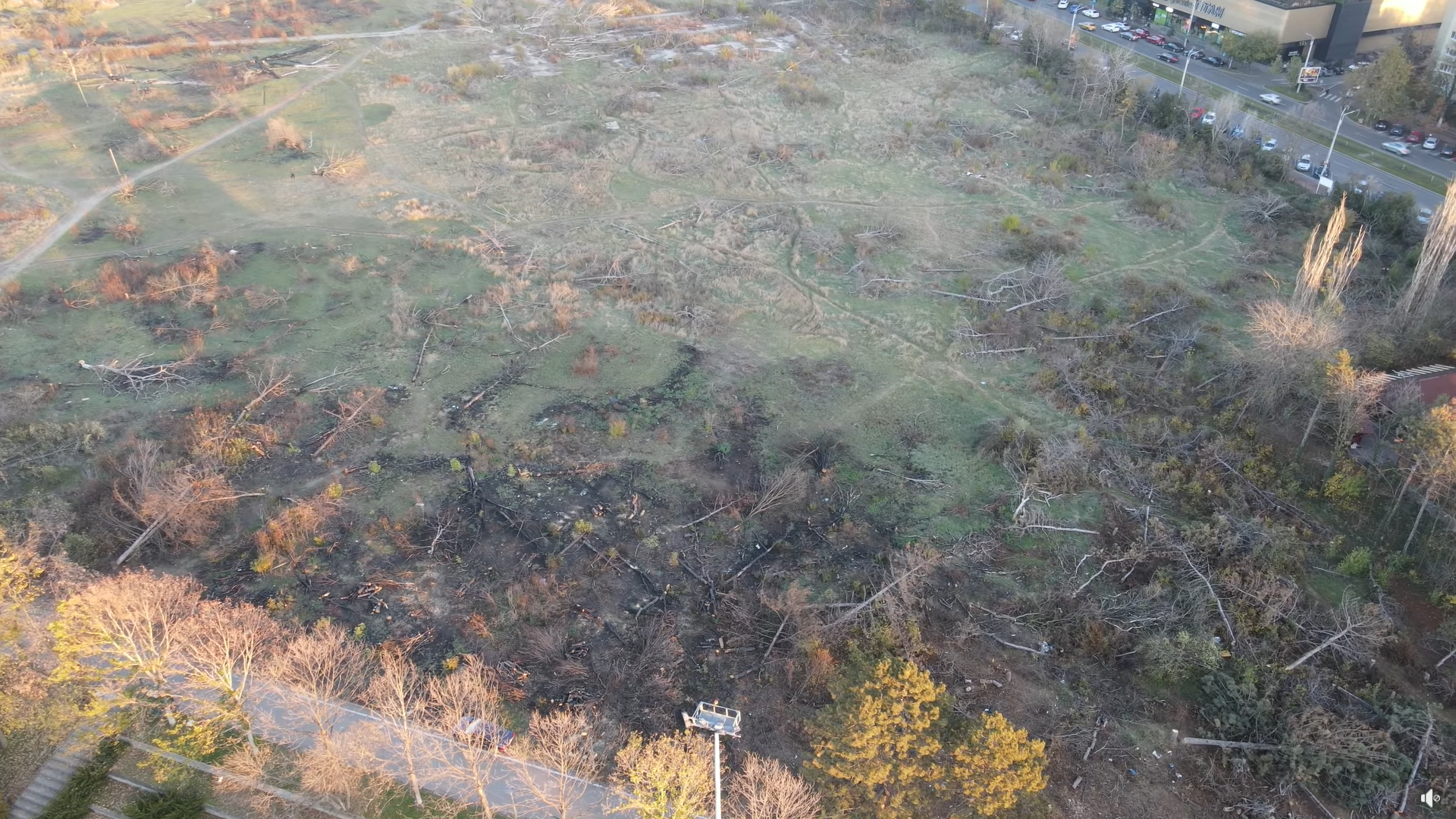 O filmare cu drona arată dezastrul din parcul IOR după incendiile din septembrie. Proiectul Codului Silvic a fost iar blocat de Camera Deputaților