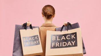 8 din 10 români spun că nu au încredere în recomandările făcute de influenceri. Câte recenzii trebuie să aibă un produs