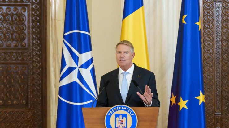 La final de mandat, Klaus Iohannis îndeamnă românii să voteze: „Suntem într-un nou moment de cumpănă. Nu există politicieni perfecţi şi nici personalităţi mesianice care să fie posesoarele unor soluţii miraculoase pentru problemele cu care se confruntă cetăţenii”