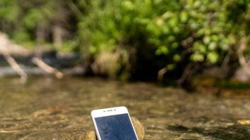 Alertbox te protejează de pericole. Noul dispozitiv care te poate salva în situații de criză