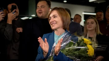 Diaspora a făcut diferența la alegerile din Moldova. 83% dintre cei din străinătate au votat cu Maia Sandu