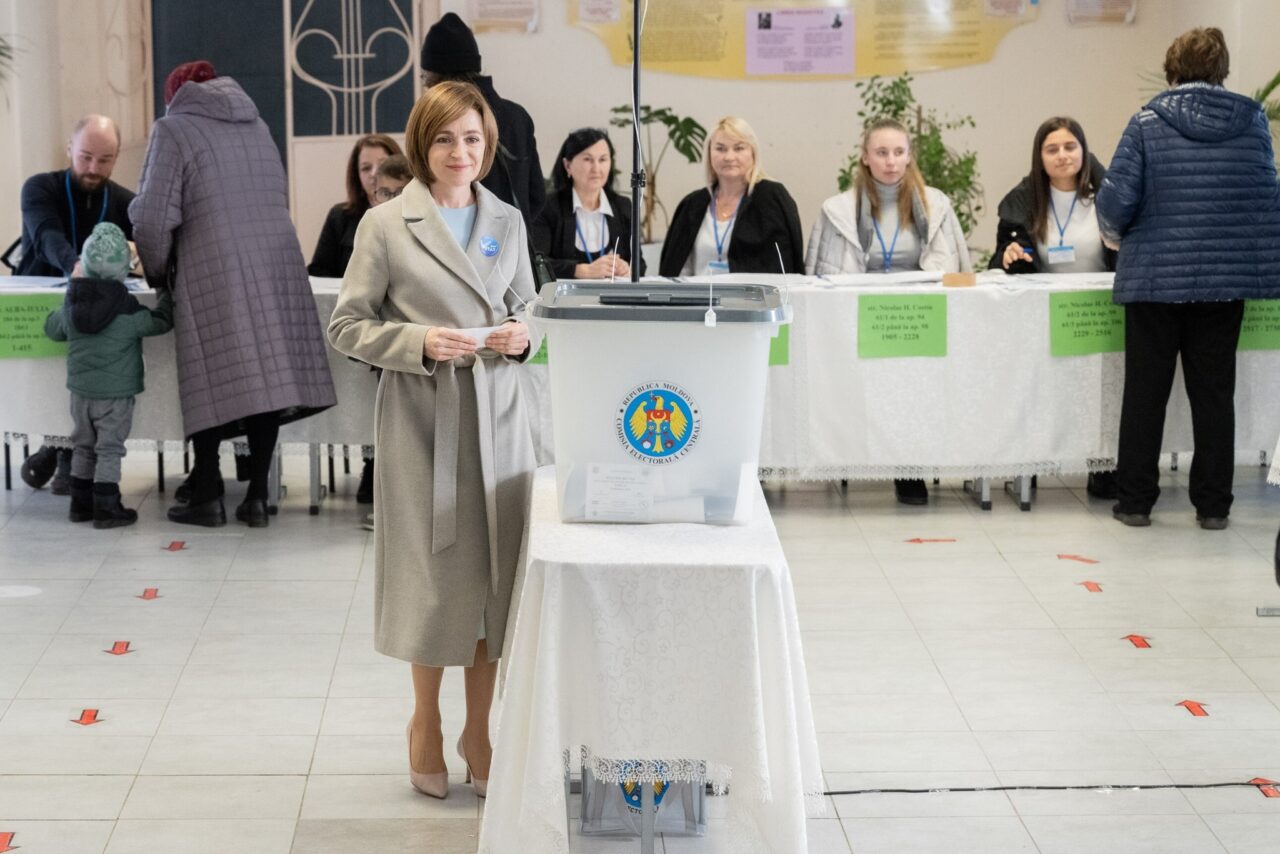 Ce urmează pentru Maia Sandu după alegerile prezidențiale din Republica Moldova? Analist: „Moldova nu se poate baza doar pe voturile din Diaspora”