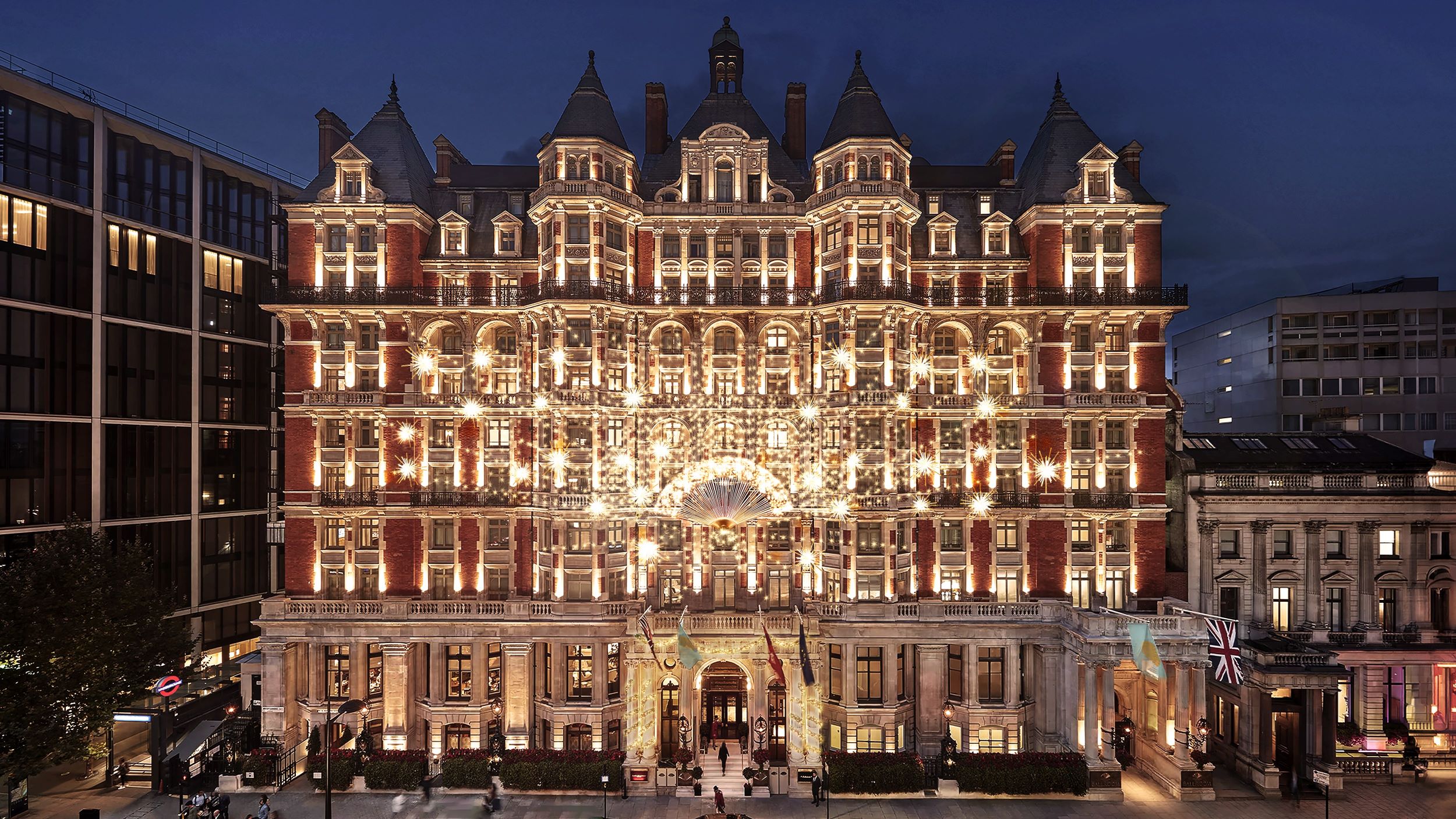 Unde petreci Crăciunul? Mandarin Oriental, celebrul lanț hotelier de lux, te invită să descoperi magia sărbătorilor în locații emblematice din întreaga lume