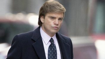 Sebastian Stan spune că vedetele de la Hollywood se tem să vorbească despre Trump