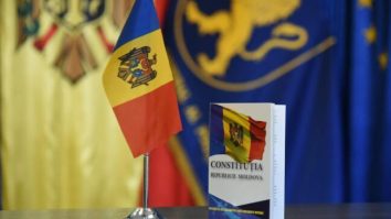 Constituţia Republicii Moldova, modificată prin referendum, a fost publicată în Monitorul Oficial