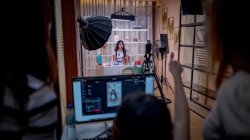 Noua carieră pentru Generația Z? Trendul de „dermfluencer” combină pasiunea pentru îngrijire cu influența digitală