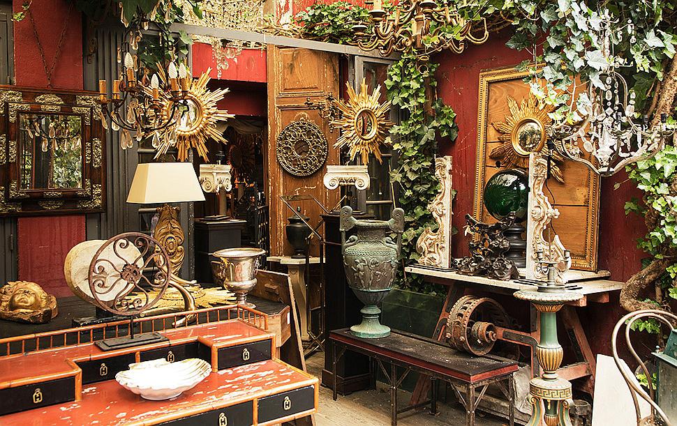 Vrei să fii în trend și să ai un stil unic? Cumpără sustenabil din piețe vintage. Iată cele mai cool locații