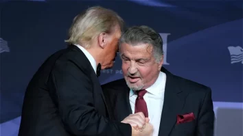 Sylvester Stallone îl numește pe Trump „al doilea George Washington” în discursul de introducere la Mar-a-Lago