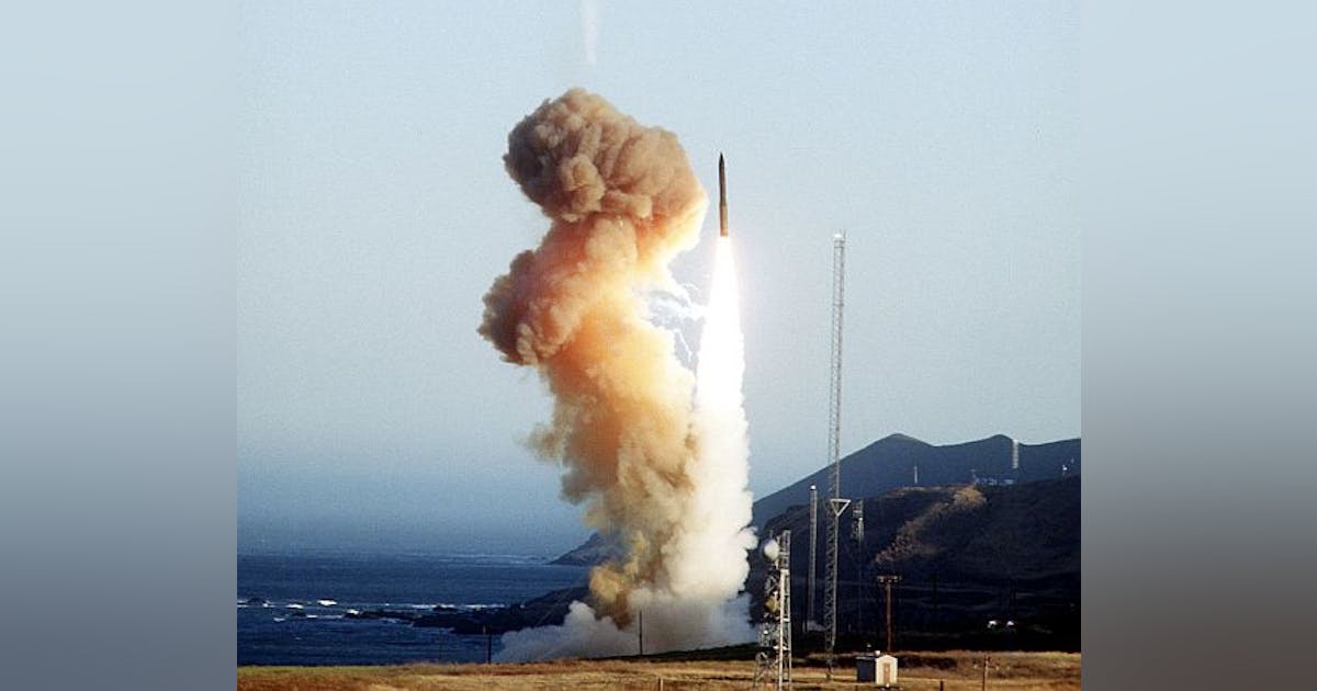 SUA vor testa o rachetă nucleară hipersonică, la doar câteva ore după închiderea urnelor electorale