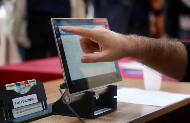 STS susține că sistemele informatice pentru alegeri au funcţionat fără probleme şi nu au fost ţinta atacurilor