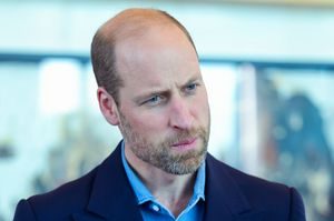 Prințul William spune că ultimul an a fost cel mai greu „din viața lui” după diagnosticele de cancer ale soţiei şi tatălui