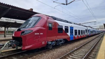 Trenul electric Alstom Coradia Stream s-a stricat la o zi de la inaugurare
