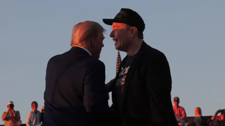 Elon Musk intenționează să fie alături de fostul președinte Donald Trump în noaptea alegerilor la Mar-a-Lago