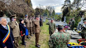 Astăzi este Ziua Veteranilor. Peste 50.000 de militari români au participat, din 1990, la misiuni externe. Unde sunt organizate ceremonii