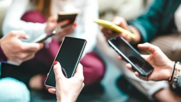 Republica Moldova interzice telefoanele mobile  în şcoli, în timpul orelor