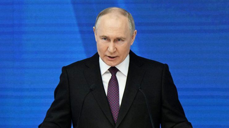 Rusia se pregătește pentru un război cu NATO. Putin: „Ne apropiem de linia roșie prin care nu se mai poate retrage”