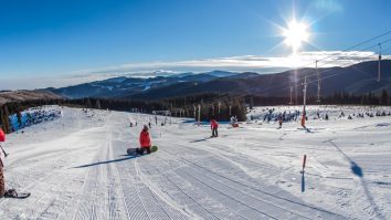 A început sezonul de schi. Păltiniș Arena este locul ideal pentru sporturile de iarnă