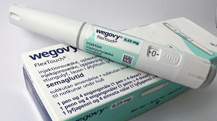 Farmaciile online din Marea Britanie promovează ilegal injecții pentru slăbit