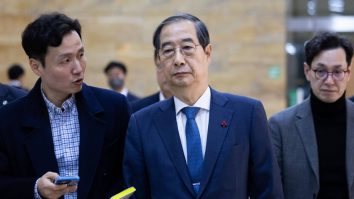 Coreea de Sud votează pentru destituirea președintelui interimar. De ce a fost acuzat Han Duck-soo