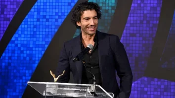 Premiul lui Justin Baldoni, „Voices of Solidarity”, a fost anulat în urma acuzațiilor aduse de Blake Lively. Actrița a depus o plângere pentru hărțuire sexuală
