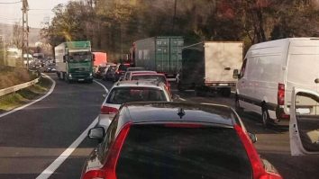 Ziua de Crăciun vine cu ploi și ninsori. La ce restricții de trafic trebuie să te aștepți dacă pleci la drum