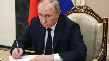 Vladimir Putin s-ar confrunta cu o revoltă a armatei. Comandanții militari ruși refuză să-și trimită subordonații la atacuri