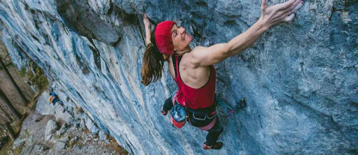 Babsi Zangerl a devenit prima femeie care a realizat un „flash” pe El Capitan