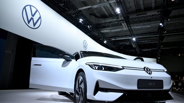 Porsche SE anticipează o depreciere de până la 21 de miliarde de dolari a participației la Volkswagen