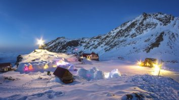 Cauți o aventură de neuitat în această iarnă? Poți vizita hotelurile de gheață din Suedia, Japonia sau din România
