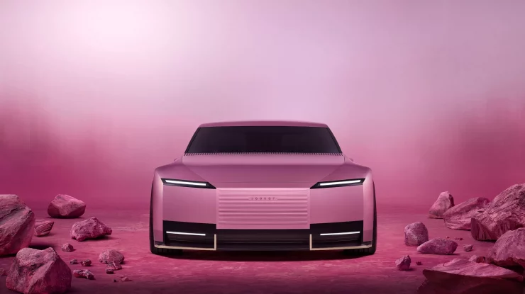 Jaguar a dezvăluit noul concept de mașină electrică, Type 00. Compania a stârnit controverse după ce a anunțat că produce doar EV-uri