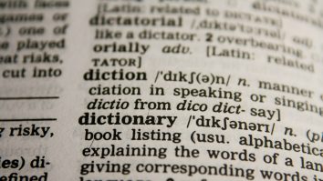 Cuvintele evoluează împreună cu noi. British Council a sărbătorit 90 de ani cu 90 de cuvinte noi