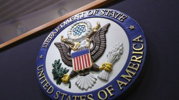 Centrul Global de Angajament (GEC) din cadrul Departamentului de Stat al SUA, acuzat de republicani că-i cenzurează pe americani, se închide după ce a rămas fără finanțare. Elon Musk l-a catalogat ca fiind „cel mai mare infractor din SUA”