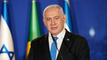 Benjamin Netanyahu va depune mărturie pentru prima dată în procesul său de corupție