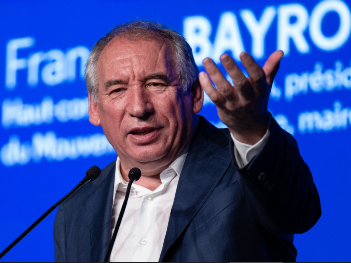 Francois Bayrou a fost numit noul prim-ministru al Franței
