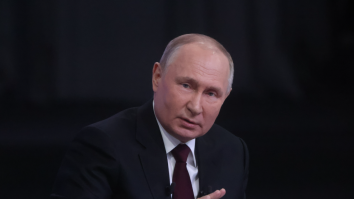 Putin afirmă că invazia Ucrainei ar fi trebuit să înceapă „mai devreme”