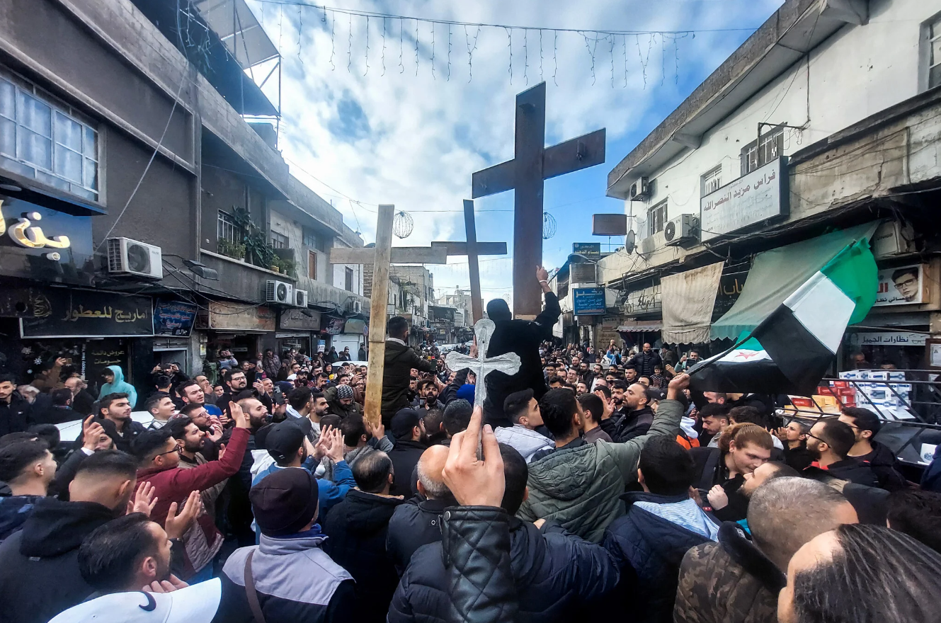 Creștinii din Siria protestează în centrul Damascului. Care este incidentul care amenință echilibrul fragil al țării