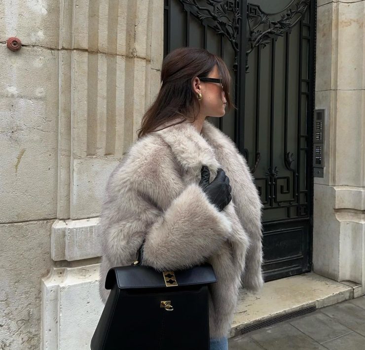 Prima lună de iarnă vine cu o nouă garderobă. Ce ținute trebuie să porți sezonul acesta ca să fii în trend