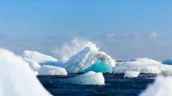 STUDIU. Aproape toată gheața marină din Arctica s-ar putea topi până în vara anului 2027