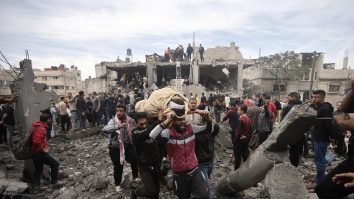 LIVE UPDATE. Război în Israel, ziua 427. Israelul blochează ajutoarele umanitare la punctele de trecere din Gaza