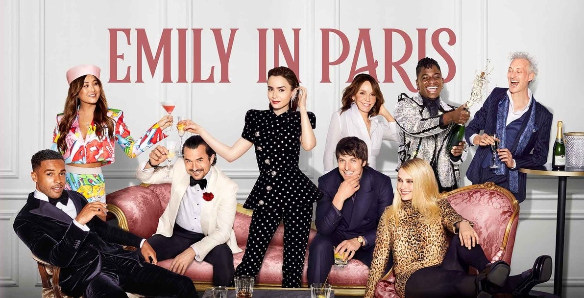 „Emily in Paris” organizează un turneu spectaculos în 25 de orașe din SUA. Ce experiențe inedite poți trăi în universul fascinant al serialului