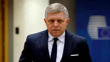 Premierul Slovaciei, Robert Fico, susține că „Ucraina nu va fi invitată în NATO și va pierde o treime din teritoriul său”