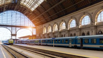 Guvernul Orbán va da în concesiune privată 3 mari gări din Budapesta. De ce nu are Ungaria bani