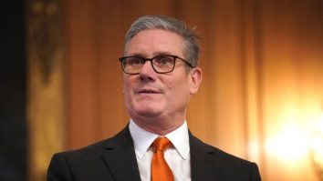 Keir Starmer va vizita trupele britanice care servesc la granița cu Rusia. Premierul a declarat că Ucraina „va avea nevoie de mai multe fonduri”