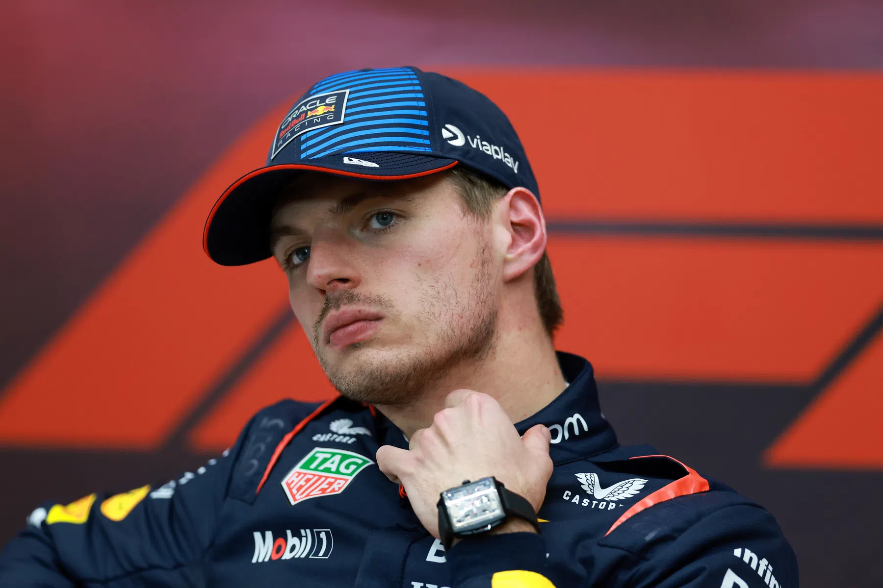 Verstappen îl critică pe Russell: „Nu am mai văzut până acum pe cineva încercând să înșele pe altcineva atât de tare”