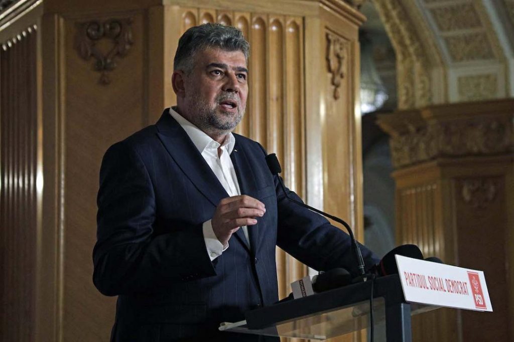 Ciolacu a ținut o ședință cu miniștrii din noul Guvern. Vor fi înghețate angajările la stat