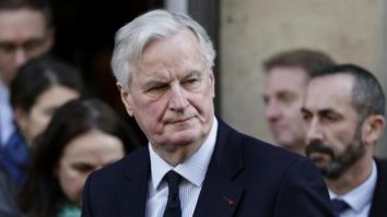 POLITICO: Guvernul Barnier atârnă de un fir de ață în Franța. Asupra sa planează un ultimatum dat de liderul extremei drepte Marine Le Pen